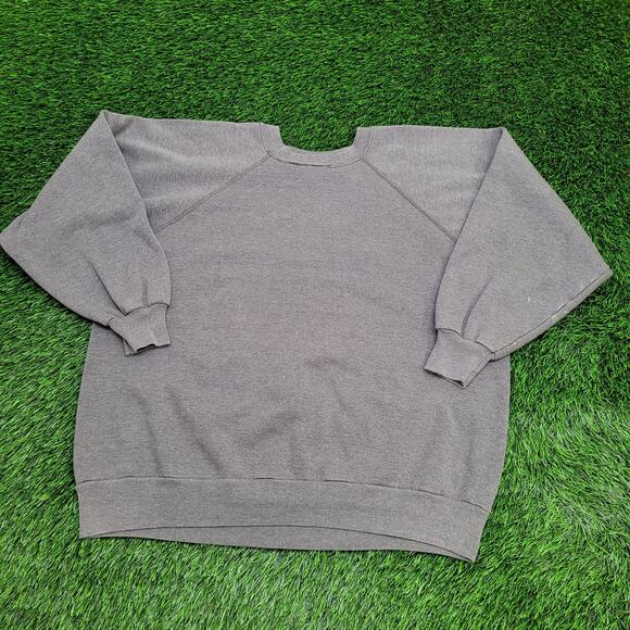 Vintage Georgia-Tech Sweatshirt Womens M/L 25x23 Baggy Crop Faded - Picture 2 of 13